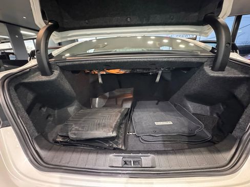 Used 2016 Nissan Maxima SR image 34