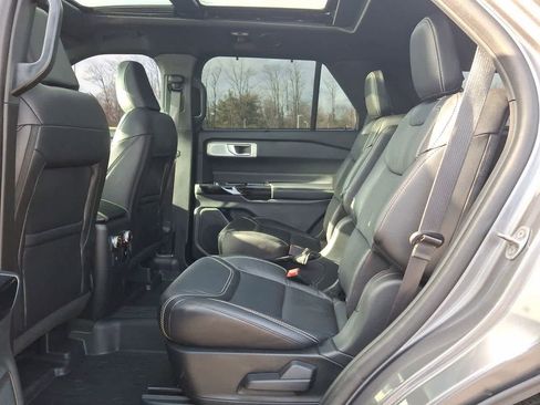 Used 2023 Ford Explorer ST w/ Equipment Group 401A image 26