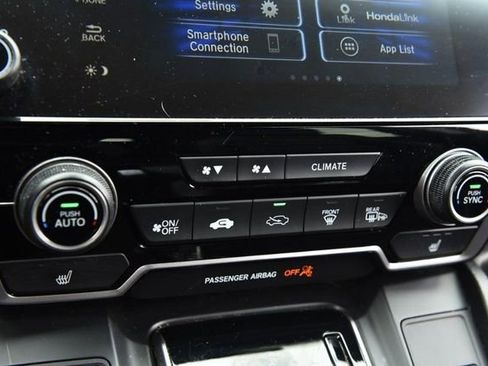Used 2018 Honda CR-V Touring image 16