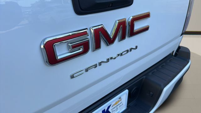 Used 2022 GMC Canyon Elevation AWD/4WD image 35
