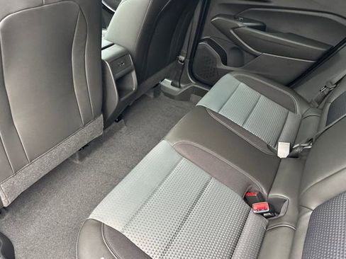 New 2026 Chevrolet Trax LT w/ Midnight Edition image 16