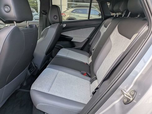 Certified 2023 Volkswagen ID.4 Pro RWD image 15