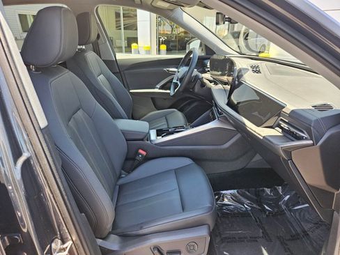 Used 2025 Audi Q5 Premium w/ Convenience Package AWD/4WD image 26
