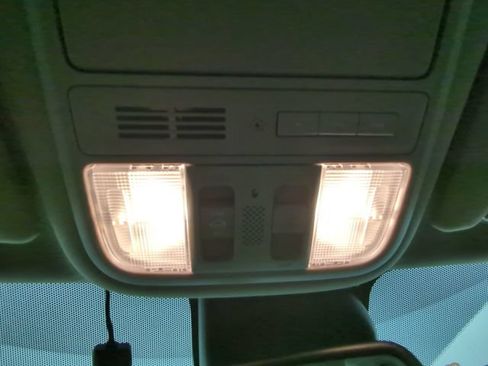Used 2016 Honda Odyssey EX-L image 24