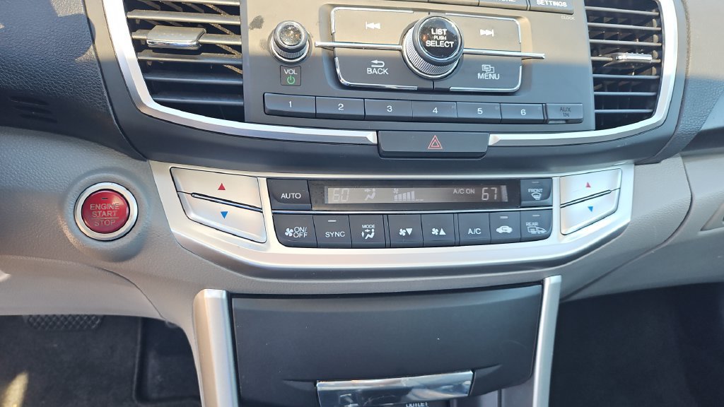Used 2015 Honda Accord EX image 13