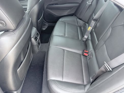 Used 2025 Cadillac CT4 Premium Luxury image 33