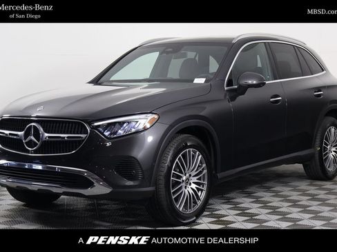 Certified 2026 Mercedes-Benz GLC 300 4MATIC image 1