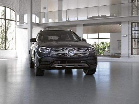 Certified 2022 Mercedes-Benz GLC 300 4MATIC image 9