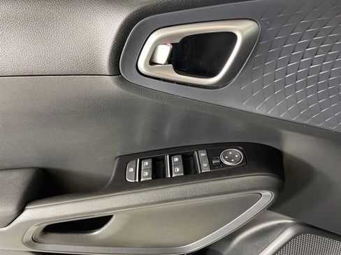 New 2025 Kia Soul EX image 19