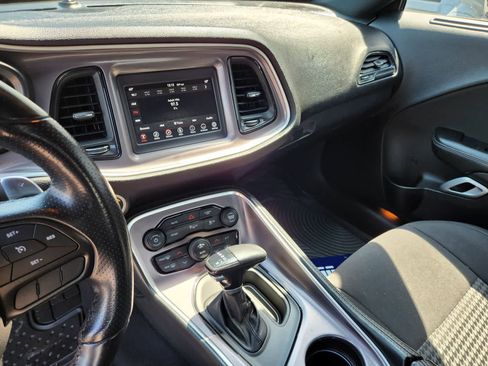 Certified 2022 Dodge Challenger GT RWD image 10