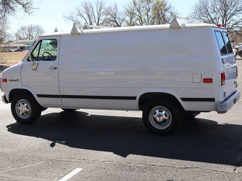 Used 1994 GMC G3500 Vandura image 8