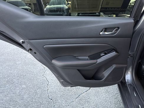 Used 2024 Nissan Altima 2.0 SR image 21