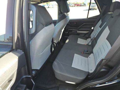 Used 2025 Toyota 4Runner TRD Off-Road image 21