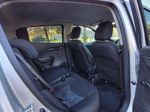 Used 2018 Chevrolet Spark LS image 19