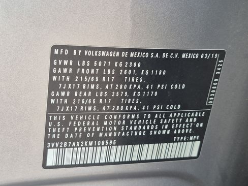 Used 2019 Volkswagen Tiguan SE AWD/4WD image 32