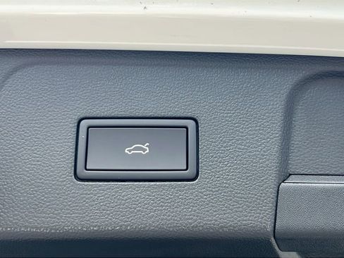 New 2026 Volkswagen Atlas SE AWD/4WD image 15
