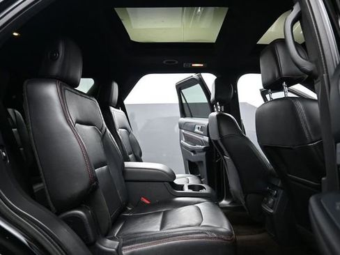 Used 2016 Ford Explorer Sport w/ Equipment Group 401A AWD/4WD image 25