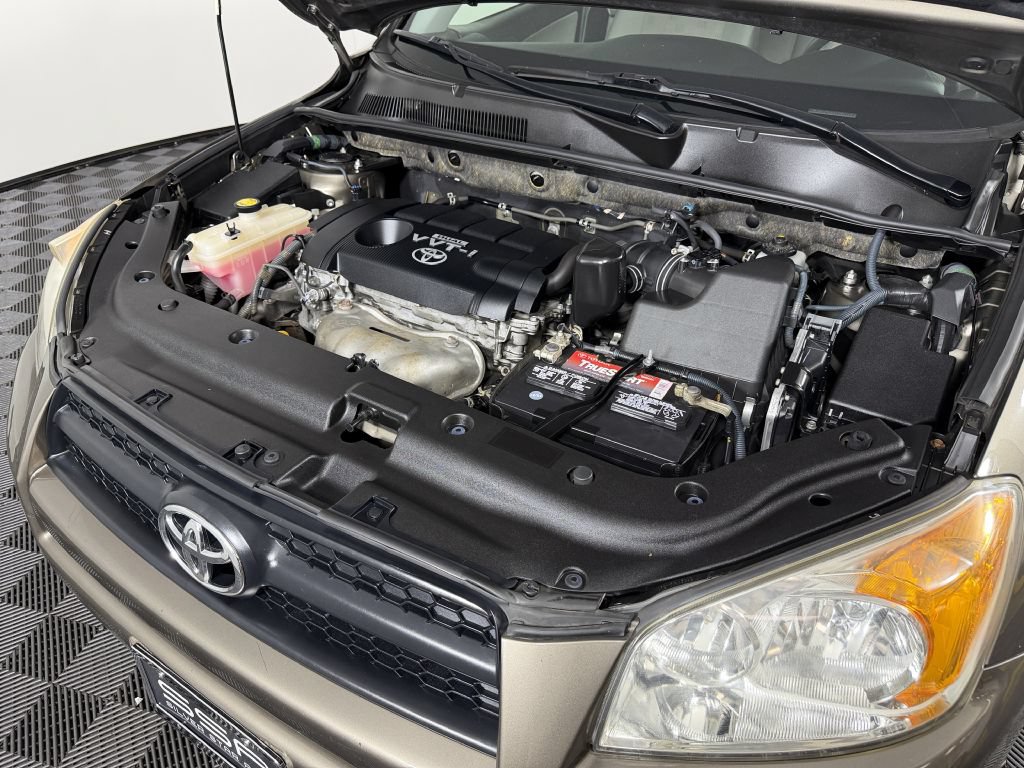 Used 2010 Toyota RAV4 4WD w/ Base L4 Extra Value Pkg image 46
