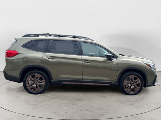 Used 2025 Subaru Ascent Bronze Edition AWD/4WD image 4