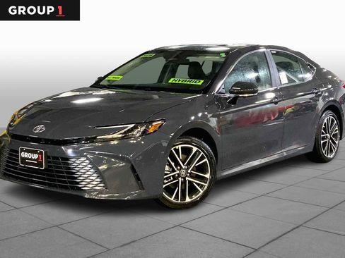 New 2026 Toyota Camry XLE image 1