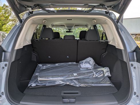 New 2026 Nissan Rogue SV FWD image 26