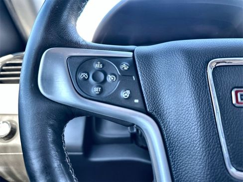 Used 2018 GMC Yukon SLT w/ Premium Edition image 31