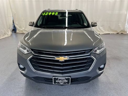 Used 2018 Chevrolet Traverse LT AWD/4WD image 2