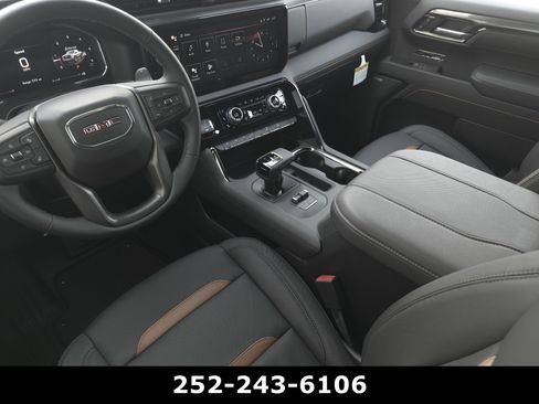Used 2026 GMC Sierra 1500 AT4 w/ AT4 Premium Package AWD/4WD image 15
