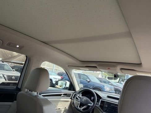 Used 2021 Volkswagen Atlas SE FWD image 13