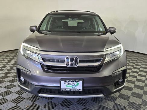 Used 2019 Honda Pilot Touring image 2