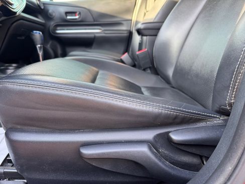 Used 2018 Toyota Prius C Four w/ Carpet Mat Package image 15