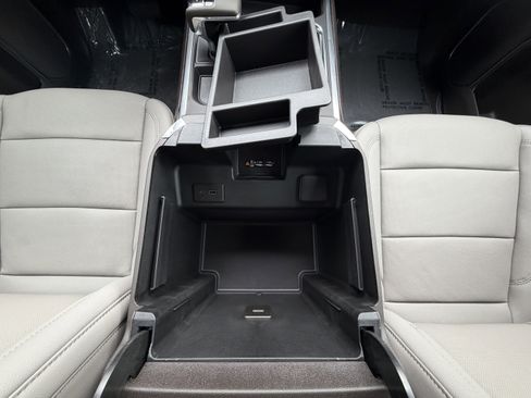 New 2026 GMC Sierra 1500 SLT w/ SLT Premium Plus Package image 37