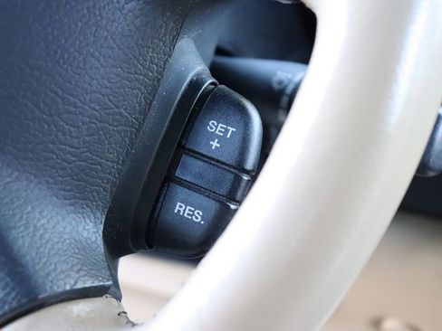 Used 2004 Land Rover Discovery SE image 21