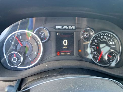 Used 2024 RAM 4500 Tradesman w/ Chrome Appearance Group AWD/4WD image 7
