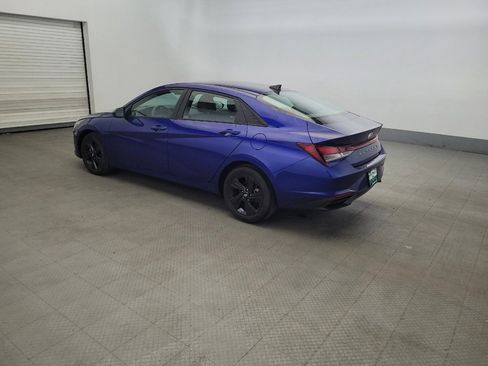 Used 2023 Hyundai Elantra SEL w/ Cargo Package FWD image 3
