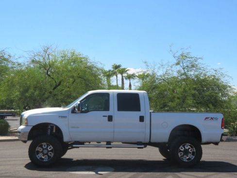 Used 2007 Ford F250 4x4 Crew Cab Super Duty image 2