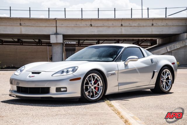 Used 2009 Chevrolet Corvette Z06 w/ Preferred Equipment Group RWD image 38