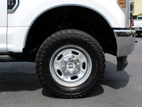 Used 2019 Ford F250 XL w/ XL Value Package image 36