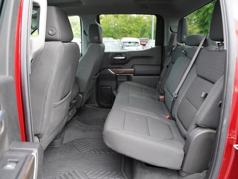 Used 2022 Chevrolet Silverado 1500 RST AWD/4WD image 5