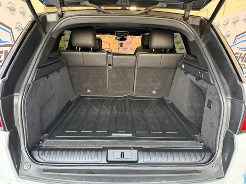 Used 2018 Land Rover Range Rover Sport SE image 21