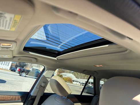 Used 2016 Subaru Outback 2.5i Limited image 11