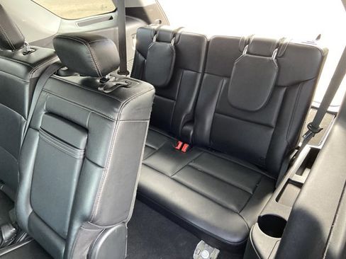 Used 2023 Ford Explorer Limited image 54