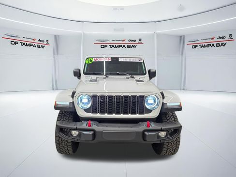 Certified 2026 Jeep Gladiator Rubicon AWD/4WD image 9