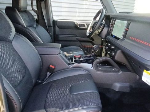 New 2026 Ford Bronco Raptor AWD/4WD image 34