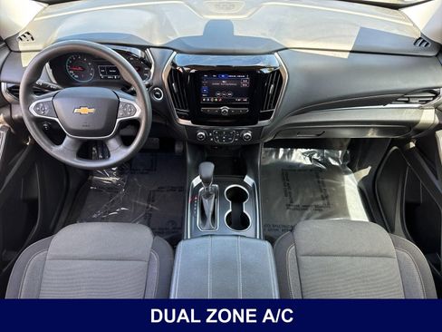 Used 2021 Chevrolet Traverse LS FWD image 16