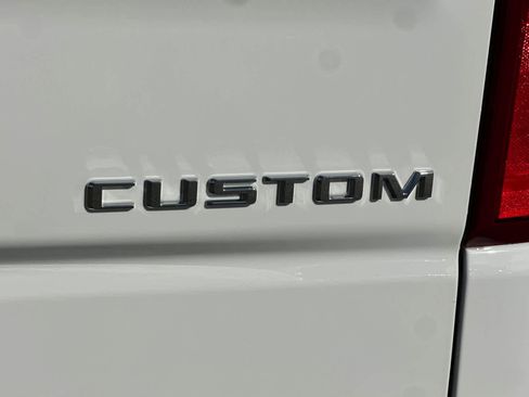 Used 2022 Chevrolet Silverado 1500 Custom image 29