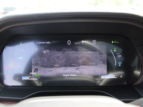 Used 2025 Jeep Grand Cherokee Summit w/ Advanced Protech Group IV AWD/4WD image 21