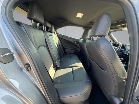 Used 2021 Lexus UX 250h w/ Accessory Package (Z2) AWD/4WD image 17