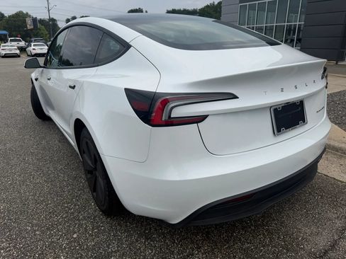 Used 2024 Tesla Model 3 Long Range AWD/4WD image 3