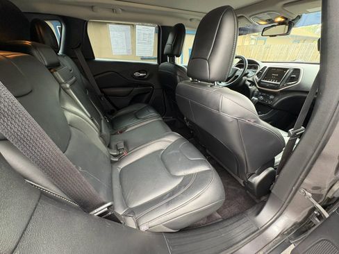 Used 2016 Jeep Cherokee Limited w/ Trailer Tow Group image 12